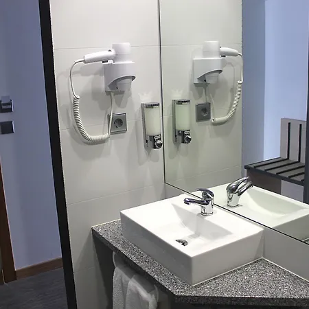 M 5* Espinho (Aveiro)